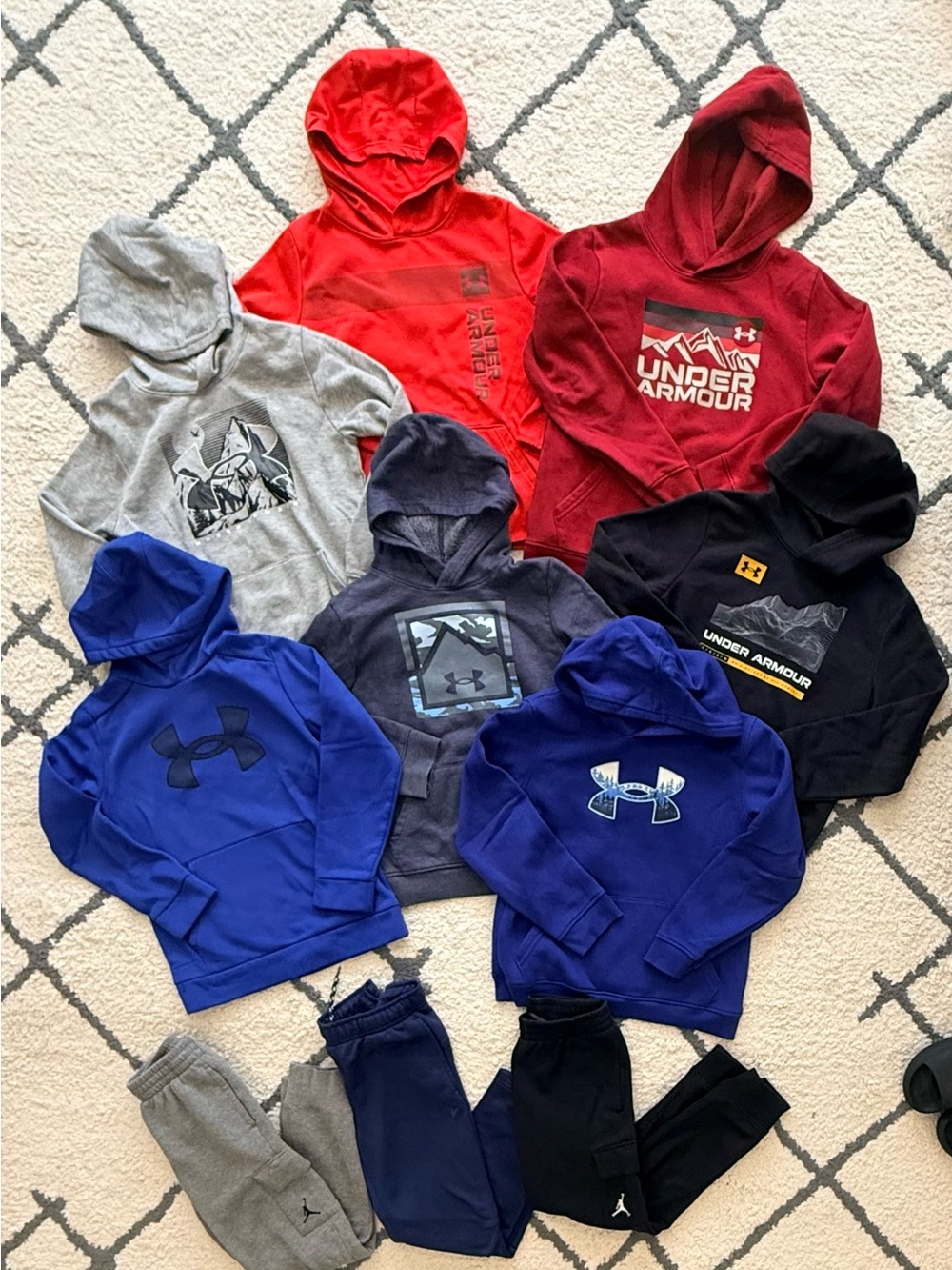 Boys Under Armour & Jordan Clothing Lot – Youth Medium (10 Pieces)